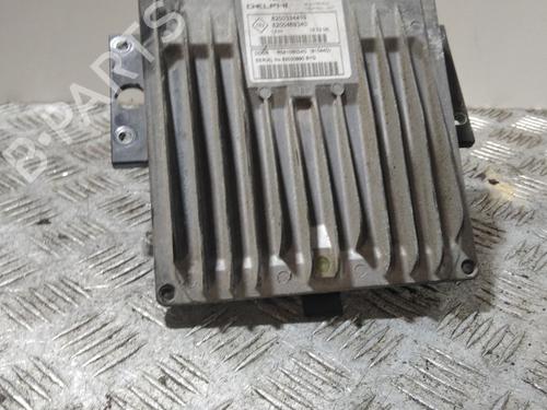 Used Engine control unit (ECU) RENAULT MEGANE II (BM0/1_, CM0/1_) [2001-2012]  29753974