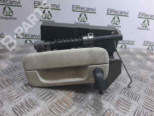 Used Front left exterior door handle Front left exterior door handle PEUGEOT 406 Coupe (8C) 2.2 HDI (133 hp) 6093689 6093689