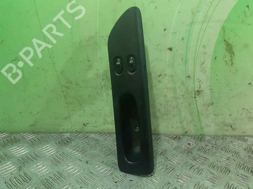 Used Left front window switch RENAULT LAGUNA I (B56_, 556_) 2.0 (114 hp) 10382132