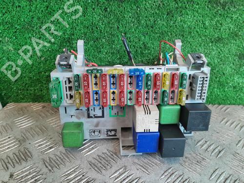 Used Fuse box OPEL CORSA B (S93) 1.7 D (F08, F68, M68) (60 hp) 25445958