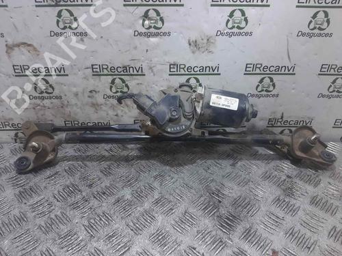 Used Front wiper motor KIA CERATO I Saloon (LD) [2004-2011]  15414585