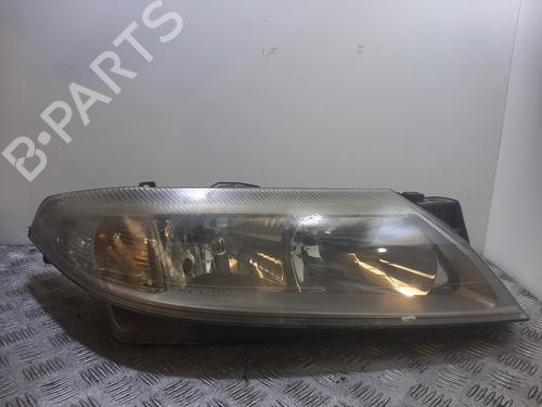 Used Right headlight RENAULT LAGUNA II (BG0/1_) [2001-2007]  29998435