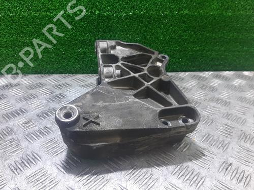 Used Engine mount RENAULT MEGANE III Hatchback (BZ0/1_, B3_) 1.5 dCi (BZ09, BZ0D, BZ1W, BZ29, BZ14) (110 hp) 21536332
