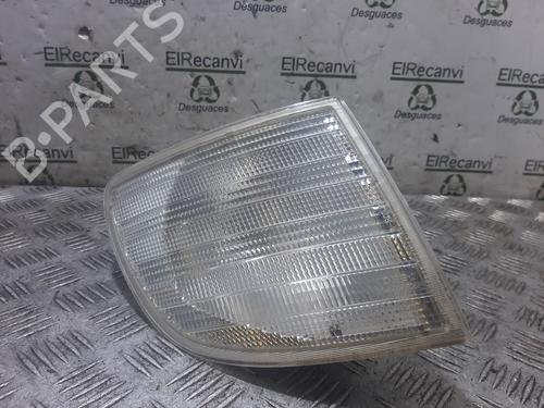 right-front-indicator-mercedes-benz-vito-van-w638-1997-1998-1999-2000-2001-2002-2003-19518269 main image
