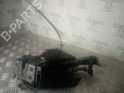 Serratura anteriore destra FORD FOCUS II (DA_, HCP, DP) 1.8 TDCi (115 hp) 4521471