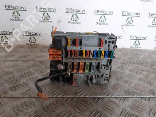 Used Fuse box CITROËN XSARA (N1) 1.9 D (70 hp) 13746573