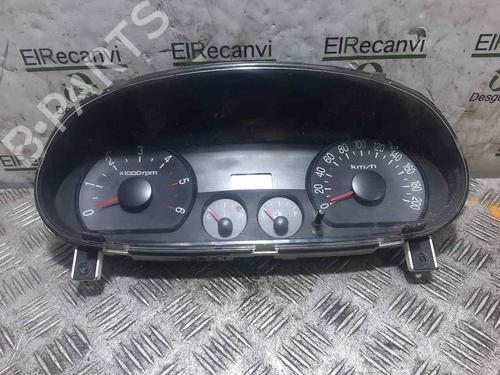 Used Instrument cluster HYUNDAI H-1 / STAREX Bus (A1) 2.5 CRDi (140 hp) 16010253