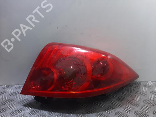 Feu arrière droit NISSAN PRIMERA (P12) [2002-2026]  32097562