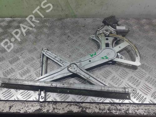 Elevalunas delantero izquierdo TOYOTA COROLLA Verso (ZER_, ZZE12_, R1_) 1.8 (ZNR11_, ZNR11R) (129 hp) 11226159