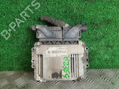 Used Engine control unit (ECU) OPEL ZAFIRA / ZAFIRA FAMILY B (A05) [2005-2019]  24894357