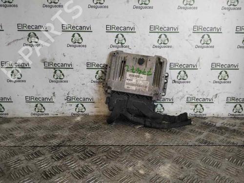 Used Engine control unit (ECU) KIA CARENS III MPV (UN) [2006-2013]  18031057