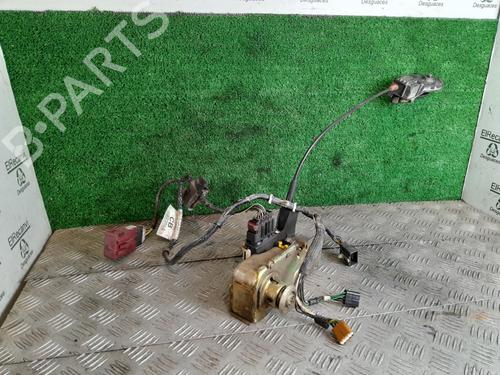 Venstre fortil lås FORD TRANSIT Van (FA_ _) 2.0 DI (FAE_, FAF_, FAG_) (86 hp) 25471960