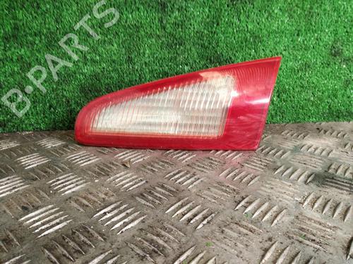 Used Right tailgate light ALFA ROMEO 147 (937_) 1.6 16V T.SPARK ECO (937.AXA1A, 937.BXA1A) (105 hp) 31398229
