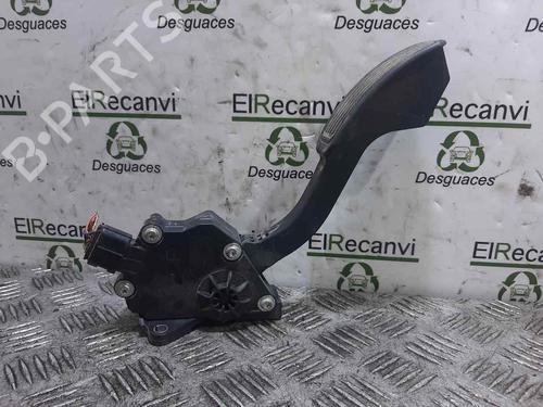 Used Pedal TOYOTA RAV 4 III (_A3_) 2.2 D 4WD (ALA30_, ALA30R) (136 hp) 13703180