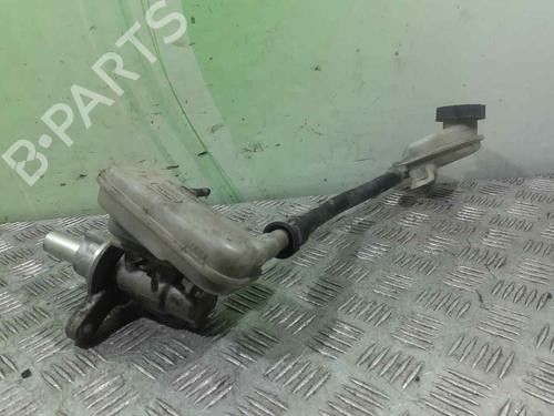 Used Brake master cylinder FORD FIESTA VI (CB1, CCN) 1.6 TDCi (90 hp) 11226384