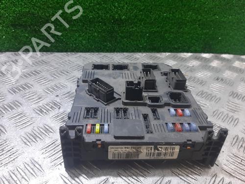 Used Fuse box CITROËN XSARA PICASSO (N68) 2.0 HDi (90 hp) 21536852