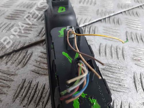 Left front window switch PEUGEOT 307 (3A/C) | BP15731724I27