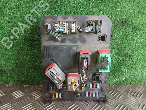Used Fuse box Fuse box CITROËN C3 I (FC_, FN_) 1.4 i Bivalent (73 hp) 31713224 31713224