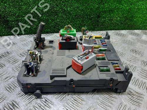 Used Fuse box CITROËN C3 I (FC_, FN_) 1.4 i Bivalent (73 hp) 23235038