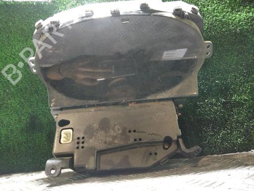 Used Instrument cluster TOYOTA YARIS (_P1_) 1.3 (SCP12_, SCP13_, SCP12R, SCP13R) (87 hp) 29291193