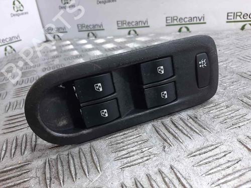 Used Left front window switch RENAULT MEGANE II (BM0/1_, CM0/1_) 1.6 16V (112 hp) 7251741
