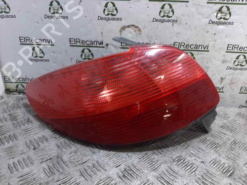 Used Left taillight PEUGEOT 206 Hatchback (2A/C) [1998-2012]  15380169