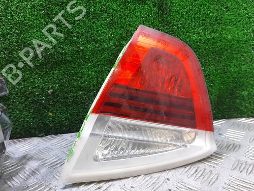 Używane Lampa tylna klapy bagażnika prawa BMW 3 (E90) 318 i (129 hp) 26596381