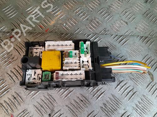 Used Fuse box CITROËN C4 II (NC_) [2009-2026]  27303292