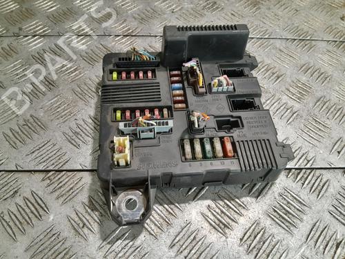 Zekeringkast RENAULT SCÉNIC II (JM0/1_) [2003-2010]  26141113