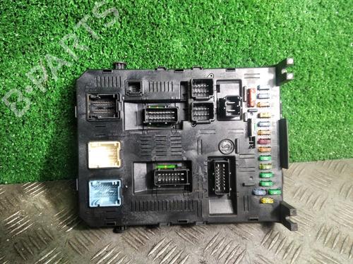 Used Fuse box CITROËN C4 Coupe (LA_) 1.6 16V (109 hp) 33185946