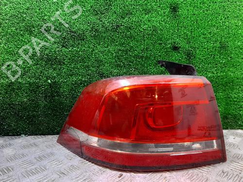 Venstre baglygte VW PASSAT B6 (3C2) 2.0 TDI (110 hp) 26187868