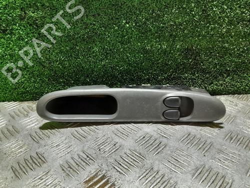 Used Left front window switch DAEWOO LANOS (KLAT) 1.5 (86 hp) 26141097
