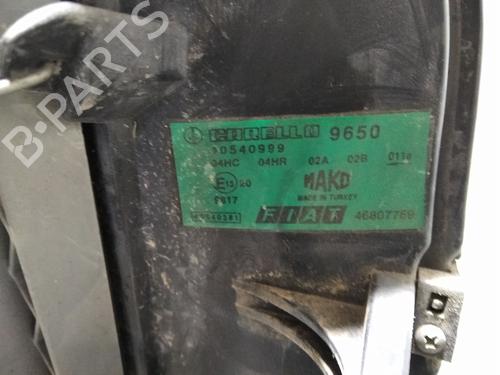 Scheinwerfer rechts für FIAT DOBLO MPV (119_, 223_) 1.9 JTD (105 hp) 33175909