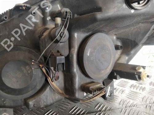 Right headlight RENAULT SCÉNIC II (JM0/1_) | BP16151878C29