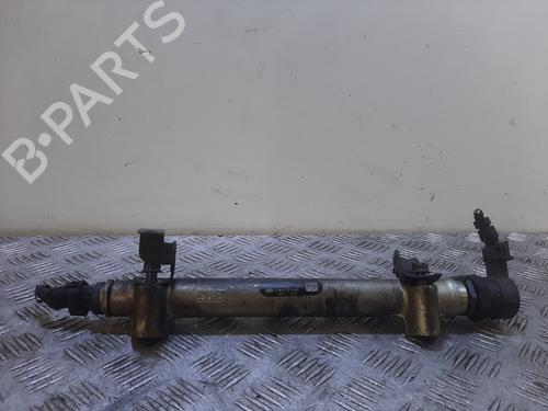 Used Injection rail Injection rail 37405546 37405546