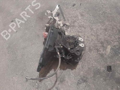 Used Gearbox OPEL CORSA C (X01) [2000-2009]  13467085