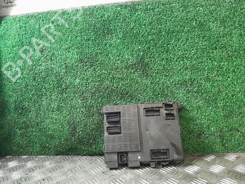 Used Fuse box Fuse box 36916320 36916320