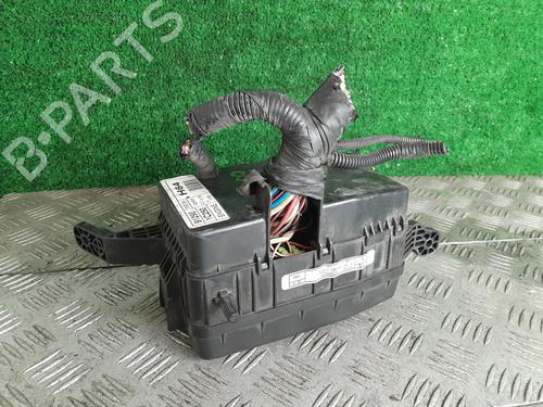 fuse-box-hyundai-getz-tb-2001-2002-2003-2004-2005-2006-2007-2008-2009-2010-2011-25124089 main image