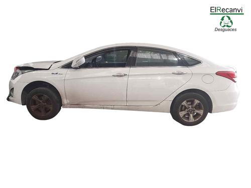 Left front steering knuckle HYUNDAI i40 I (VF) 1.7 CRDi | BP29396190M25