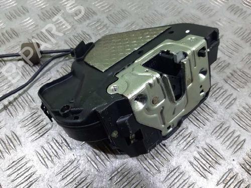 Used Rear right lock MERCEDES-BENZ E-CLASS (W211) E 220 CDI (211.008) (170 hp) 6568763