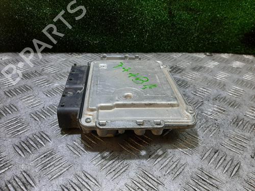 Used Engine control unit (ECU) HYUNDAI i30 Estate (FD) 1.6 CRDi (90 hp) 28439031