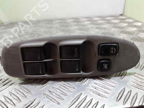 Used Left front window switch NISSAN ALMERA TINO (V10) [1998-2006]  7311308
