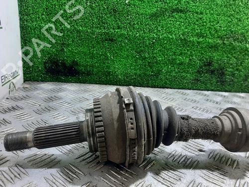 Right front driveshaft MITSUBISHI CARISMA Saloon (DA_) 1.9 DI-D (DA5A) | BP23235045M39