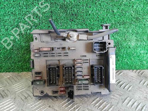 Used Fuse box PEUGEOT 307 Break (3E) 2.0 HDI 90 (90 hp) 22601173