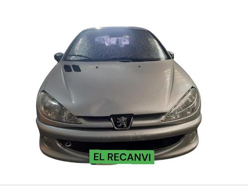 Højre baglygte PEUGEOT 206 Hatchback (2A/C) 1.4 LPG | BP28671899C35