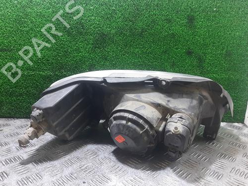Left headlight PEUGEOT 106 II (1A_, 1C_) 1.1 i | BP23439051C28