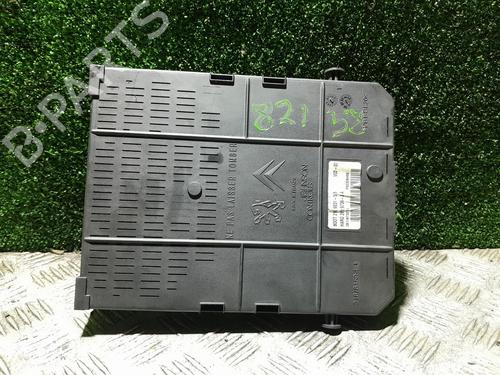 Used Fuse box CITROËN C5 II (RC_) 1.8 16V (RC6FZB) (116 hp) 24497607