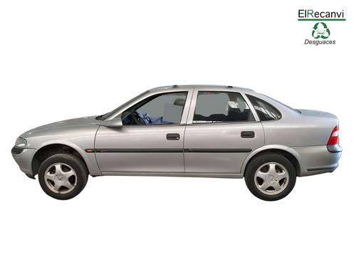 Left front indicator OPEL VECTRA B (J96) 2.0 DTI 16V (F19) | BP13658599C32