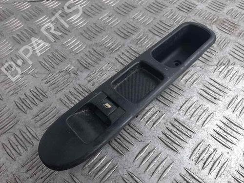 Used Right front window switch PEUGEOT 307 (3A/C) 2.0 HDi 90 (90 hp) 9436666