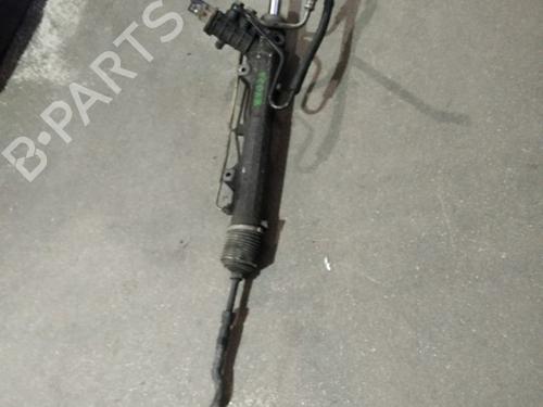 Used Steering rack BMW 3 (E46) 320 d (150 hp) 30442365
